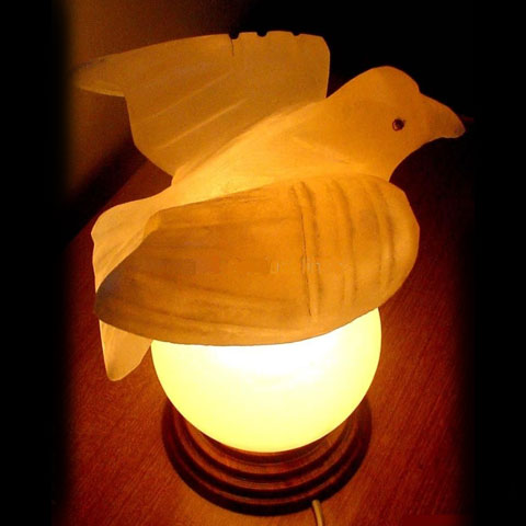 pigeon-shaped-lamp